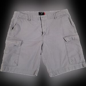 Men's cargo shorts
